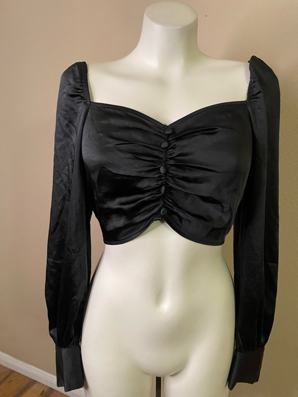 Audrey 3+1 Black goth rom Long-Sleeve satin look crop bustier top M 🖤☠️